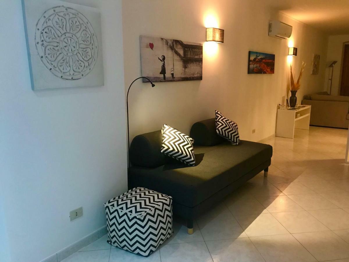 דירות קליארי La Casa Nel Corso מראה חיצוני תמונה